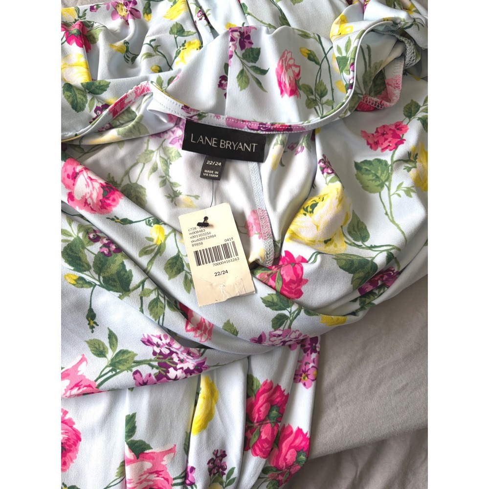 NEW Lane Bryant Women Light Blue Floral Wrap Front Wide Leg Jumpsuit Size 22/24 - Picture 5 of 5